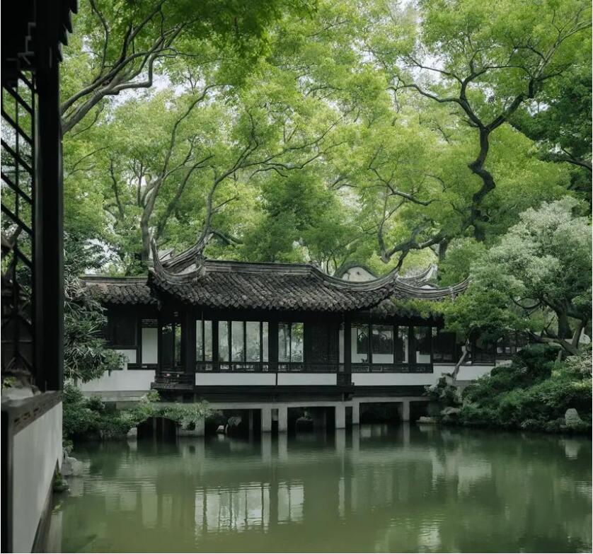 龙海翠芙建筑有限公司